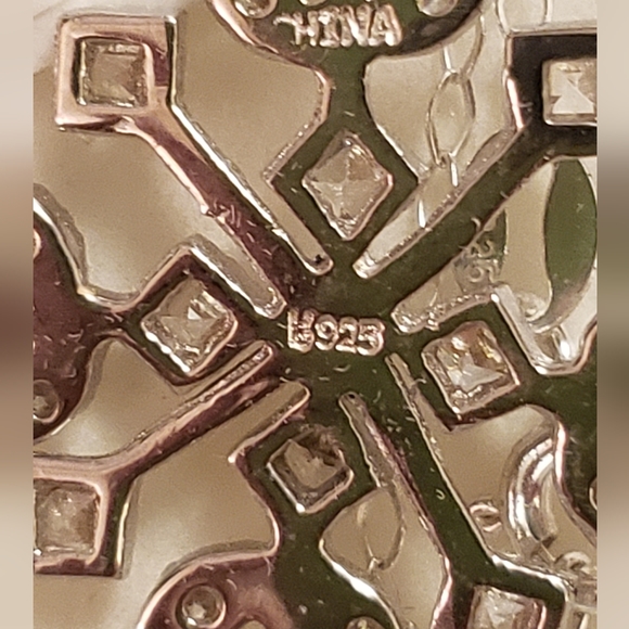 18 inch, Simulated Diamond, Snowflake Pendant, 925 Silver, TGW 3.78 carats, NWT - Picture 4 of 5